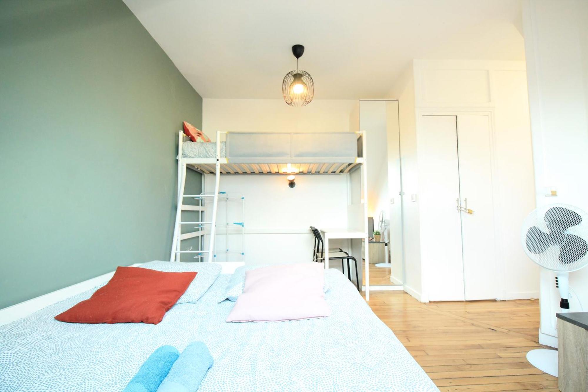 Disponible - Appartement Entier - 10Mn Rer B Aeroport Cdg - Paris Gare Du Nord, T11 Express, Le Bourget, Tout Equipe, Netflix Gratuit, 3 Personnes, 4Eme Etage, Escaliers, Parc Des Expositions, Parking Rue Gratuit Apres 19H Дранси Экстерьер фото